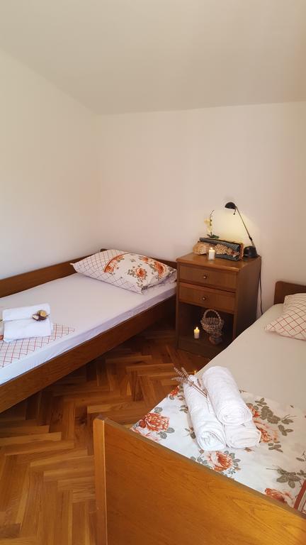 Apartment Ana Kali Extérieur photo